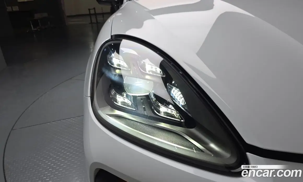 Porsche Cayenne 2021 3.0 автомат (гидро), фото 7