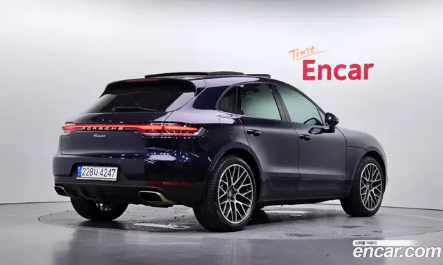 Porsche Macan, 2021, 102 935 км
