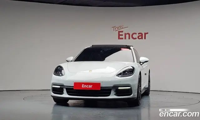 Porsche Panamera 2018 3.0 автомат (гидро), миниатюра 2