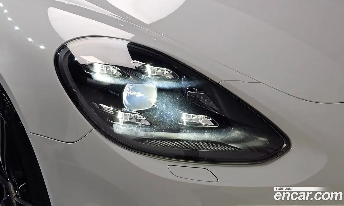 Porsche Panamera 2018 3.0 автомат (гидро), фото 7