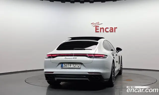 Porsche Panamera 2021 4.0 автомат (гидро), миниатюра 3