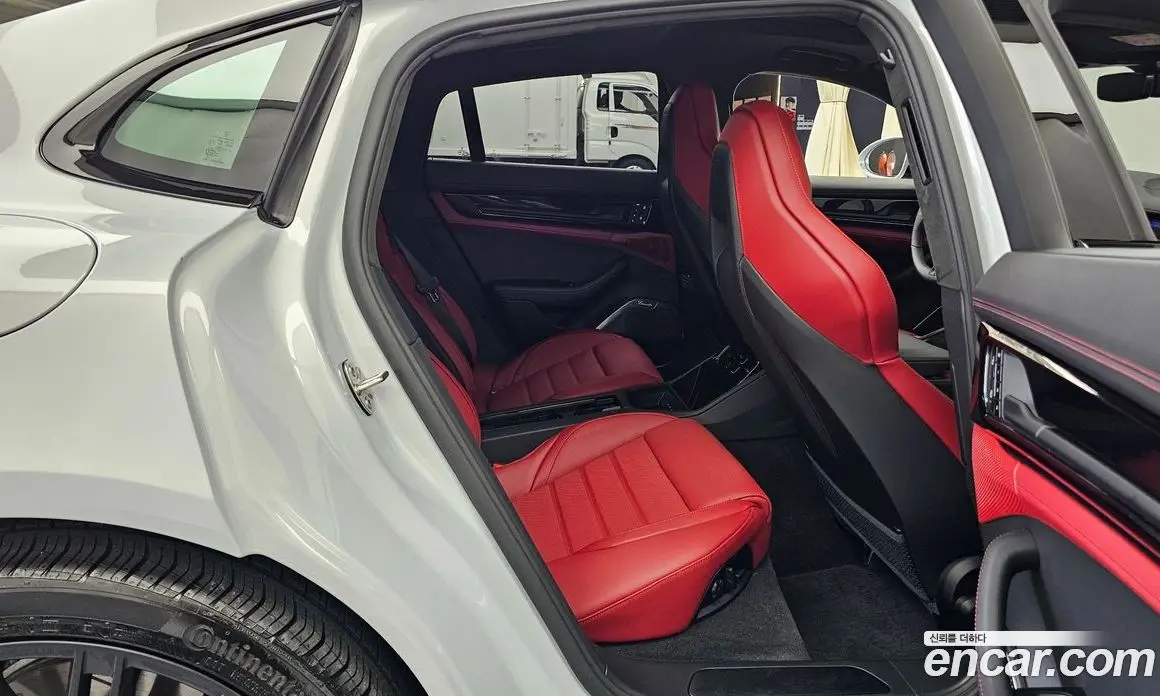 Porsche Panamera 2025 4.0 автомат (гидро), фото 18