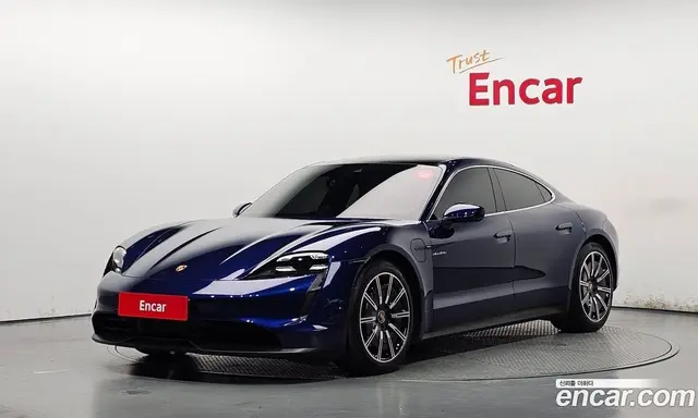 Porsche Taycan, 2021, 24 124 км