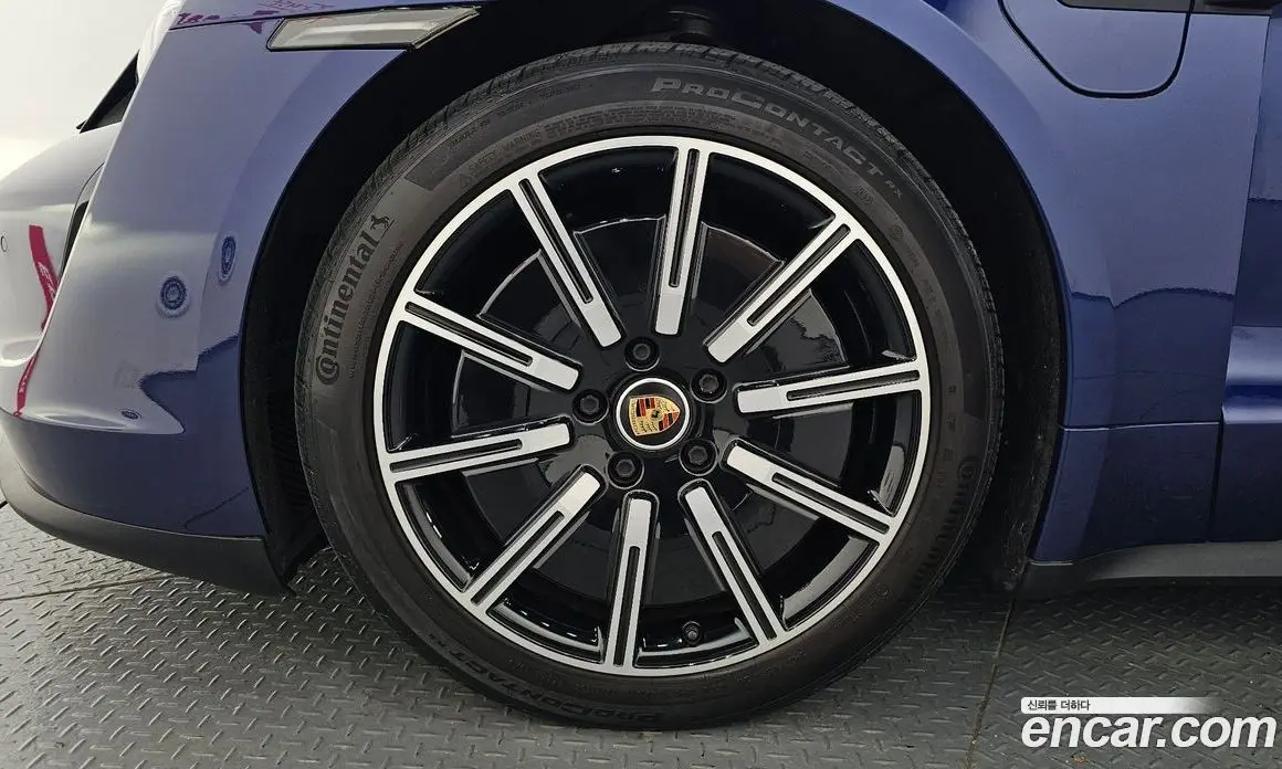 Porsche Taycan 2021 0.1 автомат (гидро), фото 5 Porsche Taycan 2021 0.1 автомат (гидро), фото 5