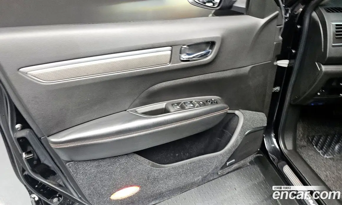 Renault (Samsung) QM6 2020 2.0 автомат (гидро), фото 14 Renault (Samsung) QM6 2020 2.0 автомат (гидро), фото 14