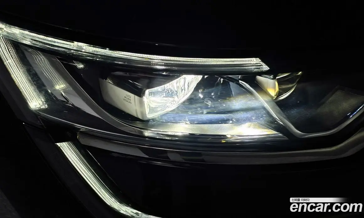 Renault (Samsung) QM6 2020 2.0 автомат (гидро), фото 8 Renault (Samsung) QM6 2020 2.0 автомат (гидро), фото 8