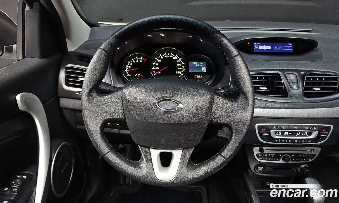 Renault (Samsung) SM3 2012 1.6 автомат (гидро), фото 18 Renault (Samsung) SM3 2012 1.6 автомат (гидро), фото 18