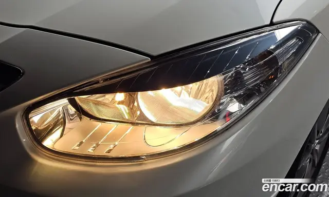 Renault (Samsung) SM3 2012 1.6 автомат (гидро), миниатюра 7 Renault (Samsung) SM3 2012 1.6 автомат (гидро), миниатюра 7