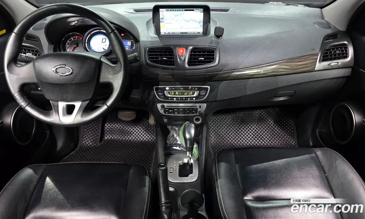 Renault (Samsung) SM3 2014 1.6 автомат (гидро), фото 10 Renault (Samsung) SM3 2014 1.6 автомат (гидро), фото 10