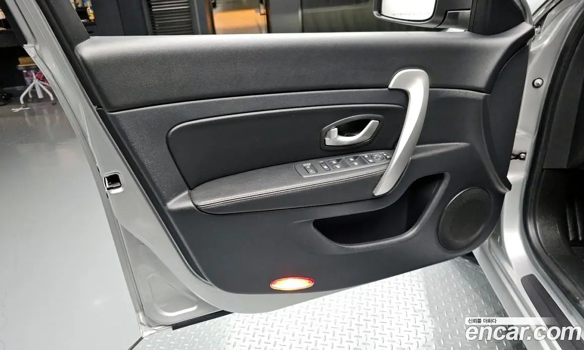Renault (Samsung) SM5 2013 2.0 автомат (гидро), фото 14 Renault (Samsung) SM5 2013 2.0 автомат (гидро), фото 14