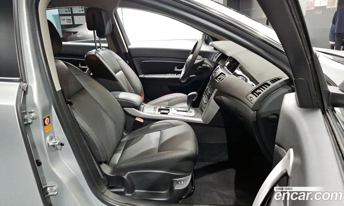 Renault (Samsung) SM5 2013 2.0 автомат (гидро), фото 17 Renault (Samsung) SM5 2013 2.0 автомат (гидро), фото 17