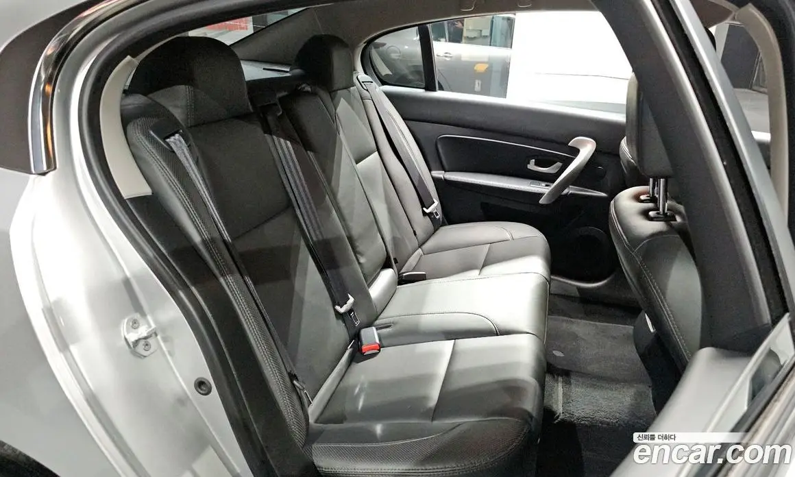 Renault (Samsung) SM5 2013 2.0 автомат (гидро), фото 18 Renault (Samsung) SM5 2013 2.0 автомат (гидро), фото 18