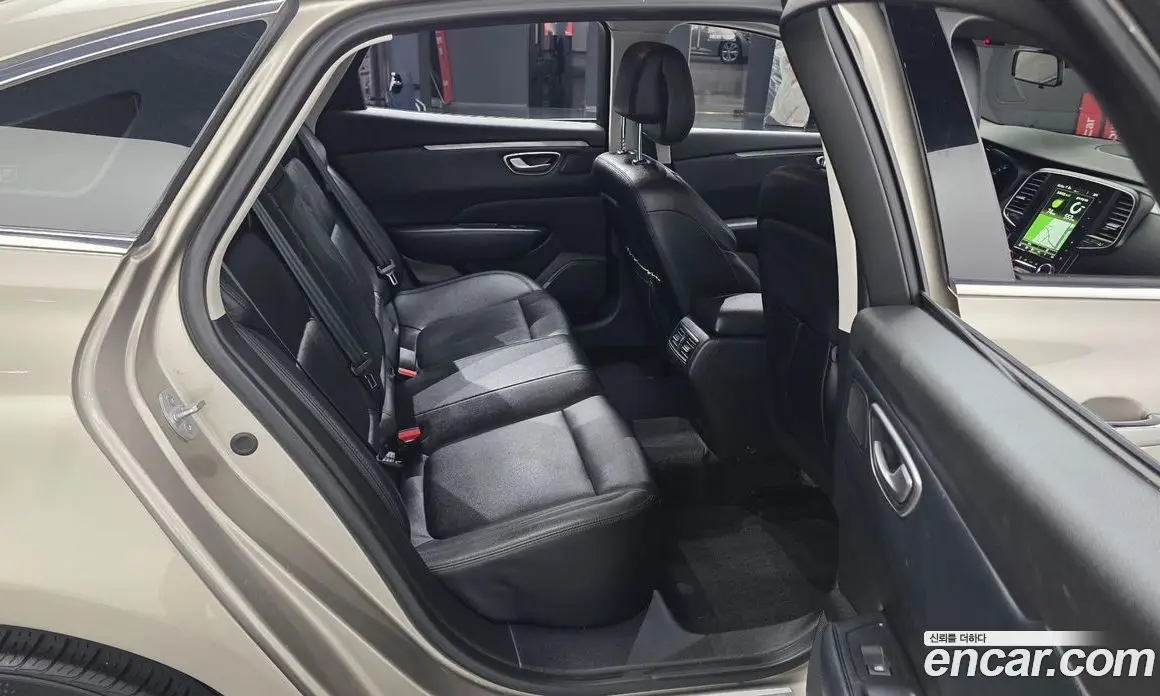 Renault (Samsung) SM6 2016 2.0 автомат (гидро), фото 17 Renault (Samsung) SM6 2016 2.0 автомат (гидро), фото 17