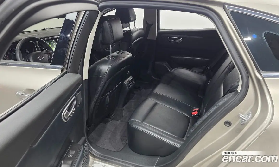 Renault (Samsung) SM6 2016 2.0 автомат (гидро), фото 18 Renault (Samsung) SM6 2016 2.0 автомат (гидро), фото 18