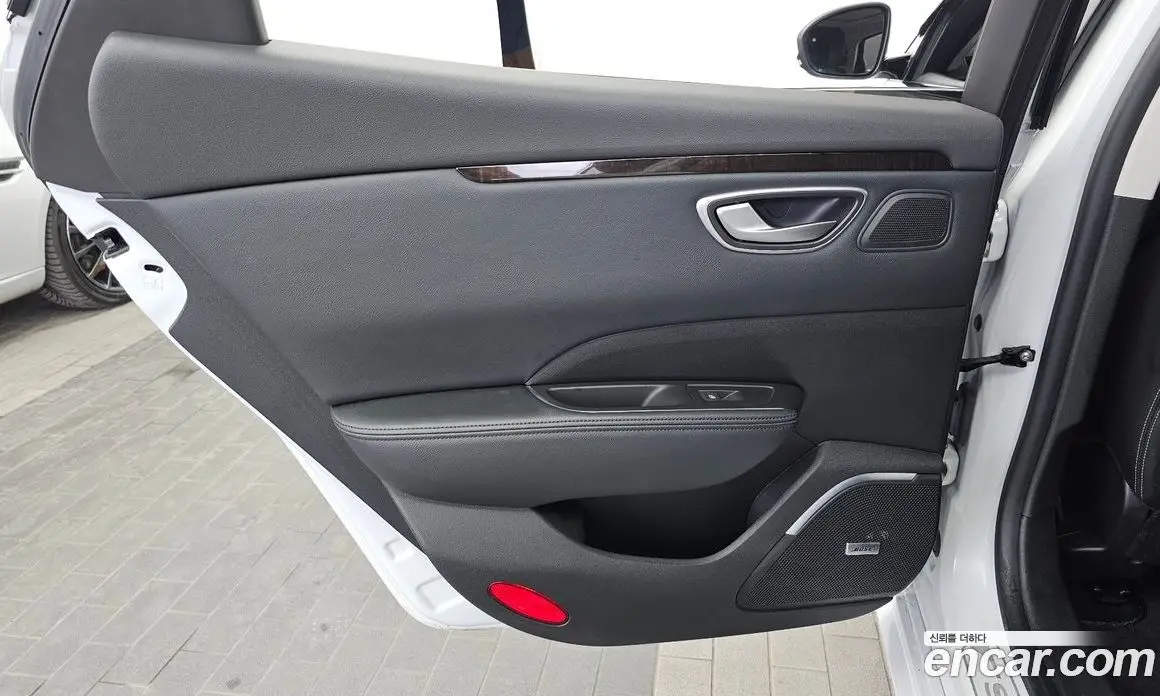 Renault (Samsung) SM6 2017 2.0 автомат (гидро), фото 15 Renault (Samsung) SM6 2017 2.0 автомат (гидро), фото 15