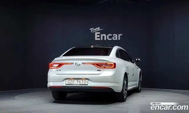 Renault (Samsung) SM6 2017 2.0 автомат (гидро), миниатюра 4 Renault (Samsung) SM6 2017 2.0 автомат (гидро), миниатюра 4
