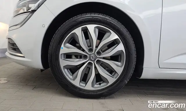 Renault (Samsung) SM6 2017 2.0 автомат (гидро), миниатюра 5 Renault (Samsung) SM6 2017 2.0 автомат (гидро), миниатюра 5