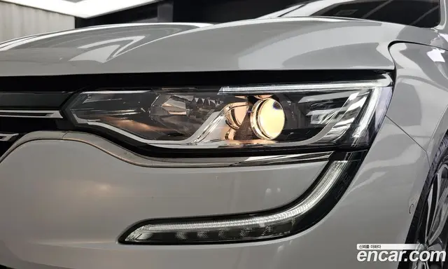 Renault (Samsung) SM6 2017 2.0 автомат (гидро), миниатюра 8 Renault (Samsung) SM6 2017 2.0 автомат (гидро), миниатюра 8