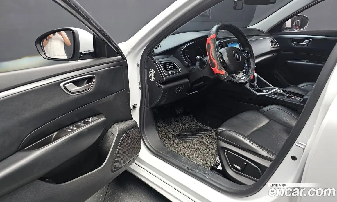 Renault (Samsung) SM6 2018 2.0 автомат (гидро), фото 13 Renault (Samsung) SM6 2018 2.0 автомат (гидро), фото 13