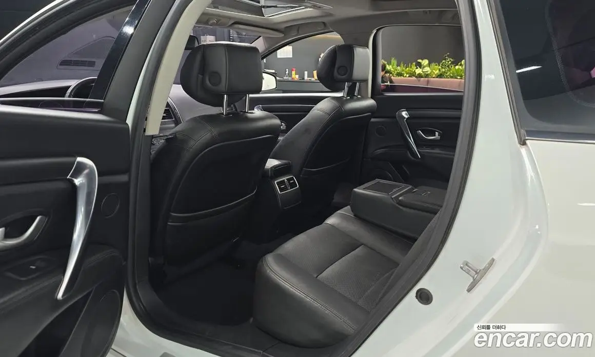 Renault (Samsung) SM7 2016 2.0 автомат (гидро), фото 17 Renault (Samsung) SM7 2016 2.0 автомат (гидро), фото 17