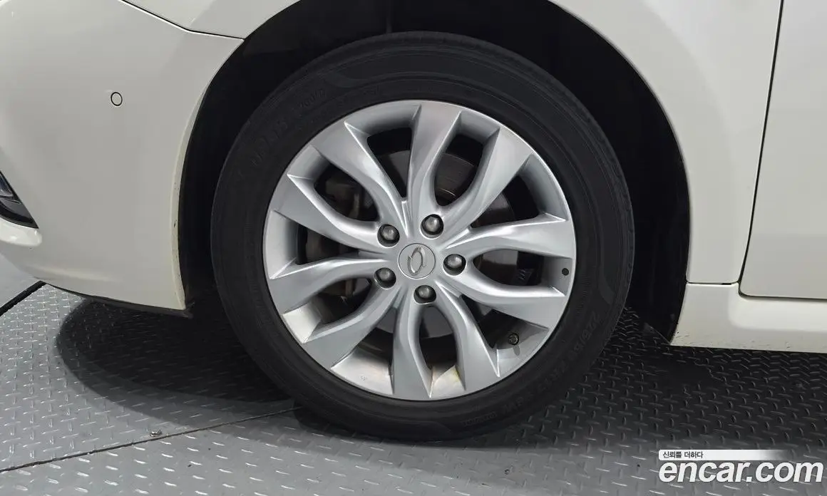 Renault (Samsung) SM7 2016 2.0 автомат (гидро), фото 5 Renault (Samsung) SM7 2016 2.0 автомат (гидро), фото 5
