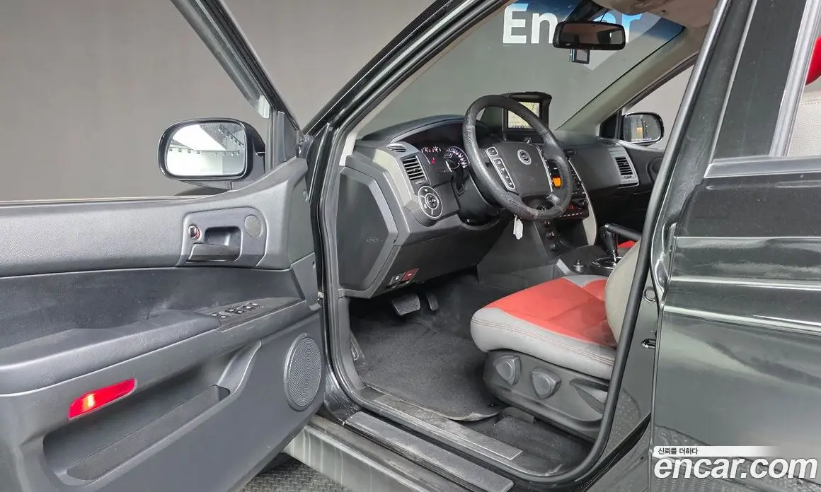 SsangYong Korando 2013 2.0 автомат (гидро), фото 16 SsangYong Korando 2013 2.0 автомат (гидро), фото 16
