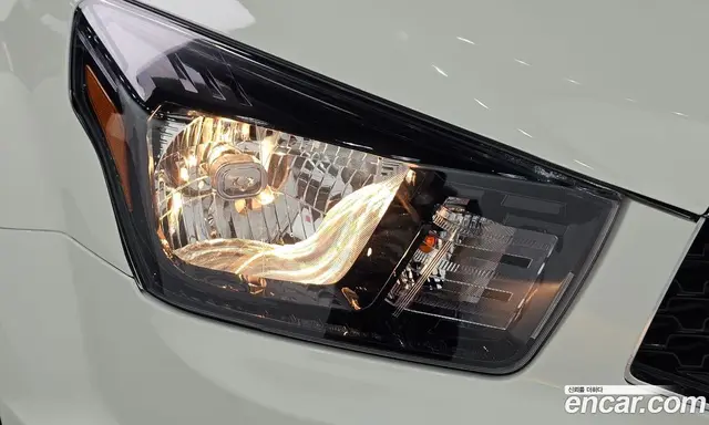 SsangYong Korando 2013 2.0 автомат (гидро), миниатюра 8