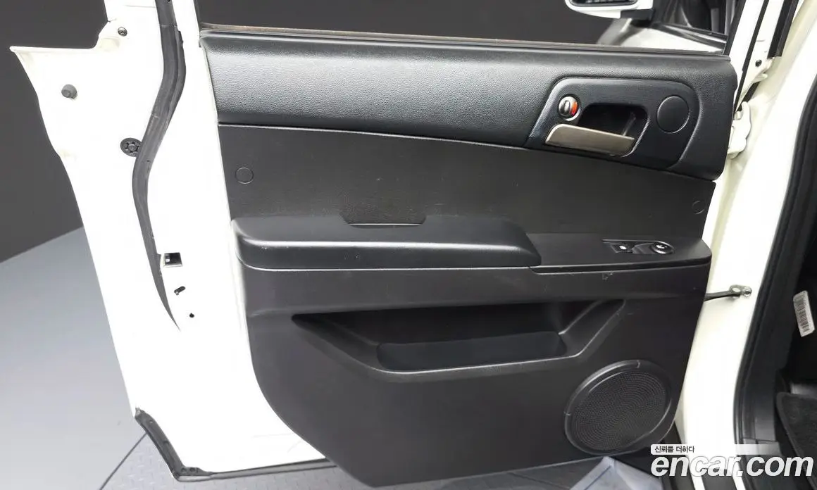 SsangYong Korando 2015 2.0 автомат (гидро), фото 15