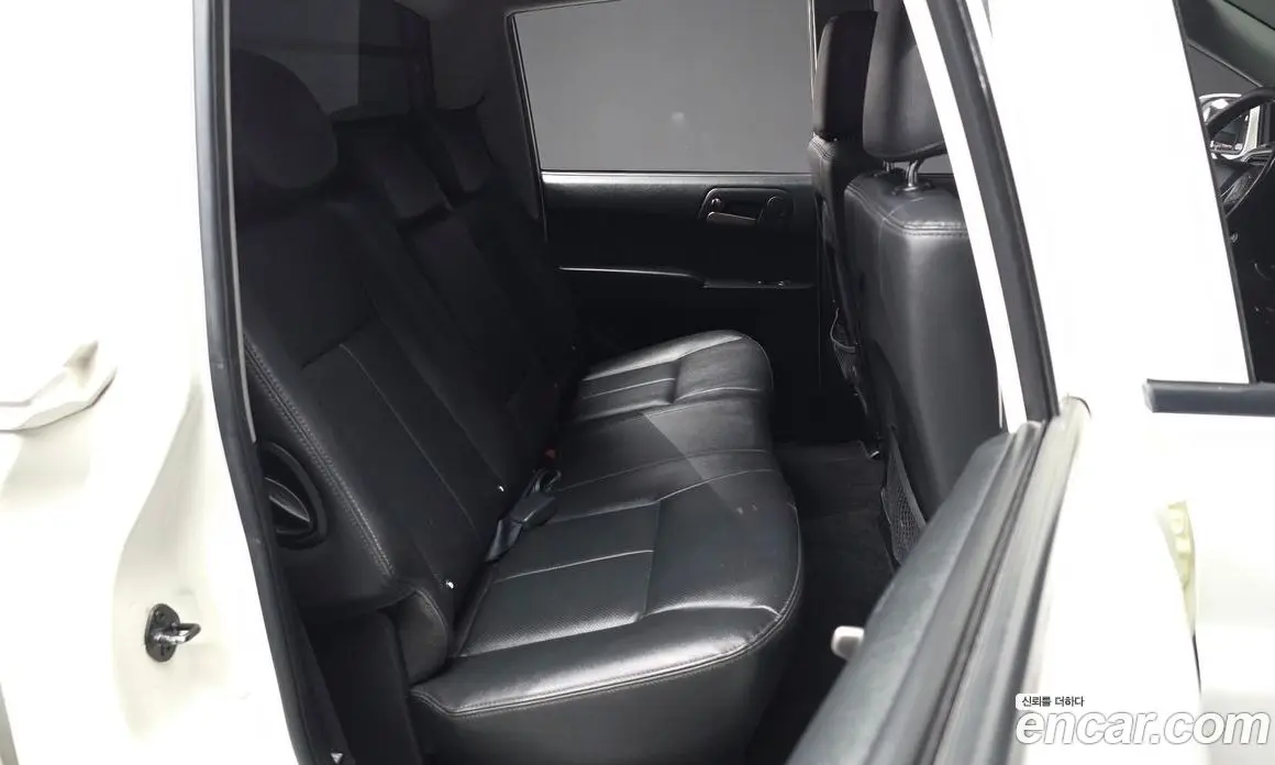 SsangYong Korando 2015 2.0 автомат (гидро), фото 18