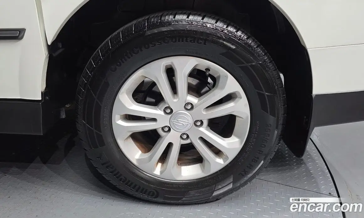 SsangYong Korando 2015 2.0 автомат (гидро), фото 5