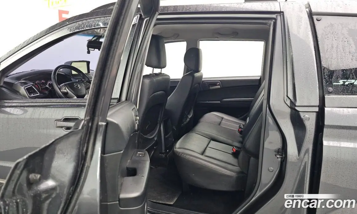 SsangYong Korando 2016 2.0 автомат (гидро), фото 18