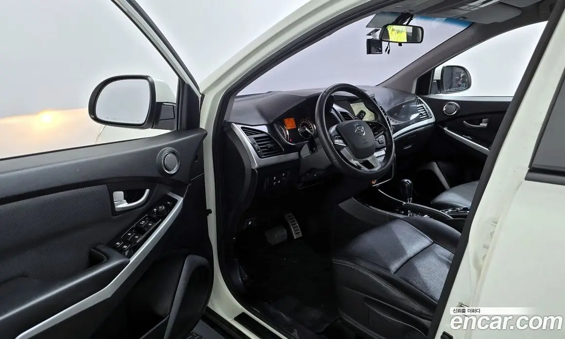 SsangYong Korando 2017 2.2 автомат (гидро), фото 13 SsangYong Korando 2017 2.2 автомат (гидро), фото 13