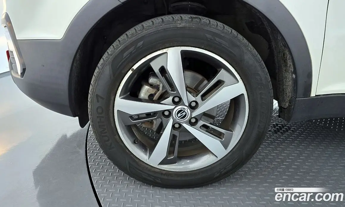 SsangYong Korando 2017 2.2 автомат (гидро), фото 5 SsangYong Korando 2017 2.2 автомат (гидро), фото 5