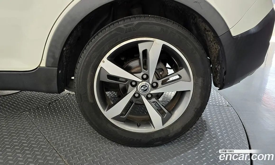 SsangYong Korando 2017 2.2 автомат (гидро), фото 7 SsangYong Korando 2017 2.2 автомат (гидро), фото 7
