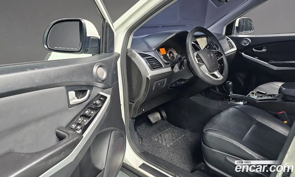 SsangYong Korando 2017 2.2 автомат (гидро), фото 15