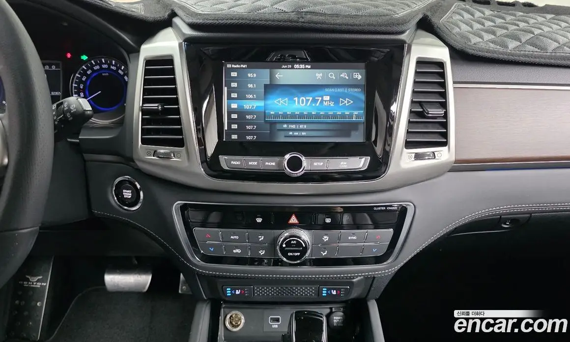 SsangYong Rexton 2018 2.2 автомат (гидро), фото 19