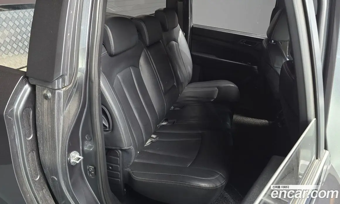 SsangYong Rexton 2022 2.2 автомат (гидро), фото 16