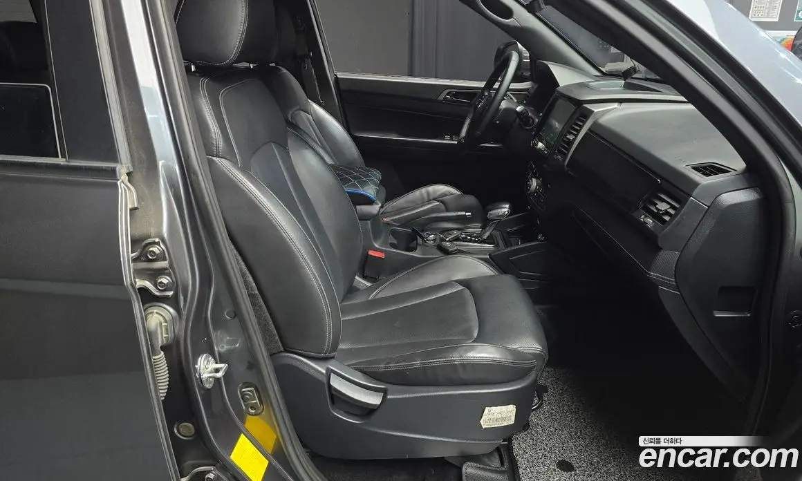 SsangYong Rexton 2022 2.2 автомат (гидро), фото 18
