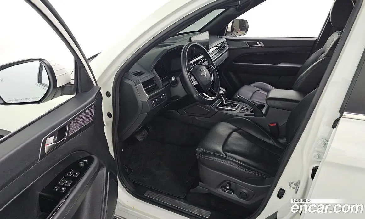 SsangYong Rexton 2025 2.2 автомат (гидро), фото 13 SsangYong Rexton 2025 2.2 автомат (гидро), фото 13