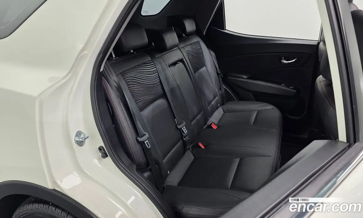 SsangYong TIBOLI 2017 1.6 автомат (гидро), фото 15