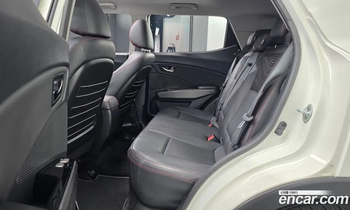 SsangYong TIBOLI 2017 1.6 автомат (гидро), фото 17