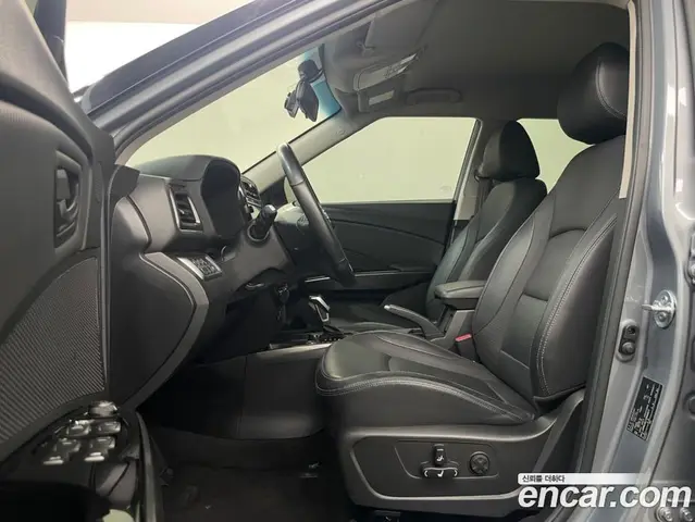 SsangYong TIBOLI 2023 1.5 автомат (гидро), миниатюра 9