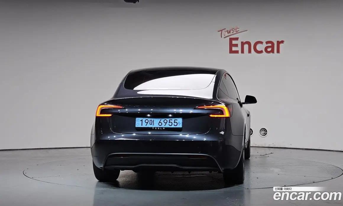 Tesla Model 3 2026 0.2 автомат (гидро), фото 3