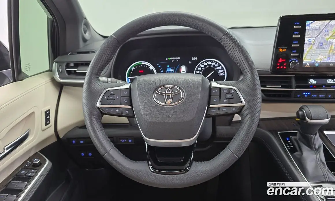 Toyota Sienna 2022 2.5 автомат (гидро), фото 19 Toyota Sienna 2022 2.5 автомат (гидро), фото 19