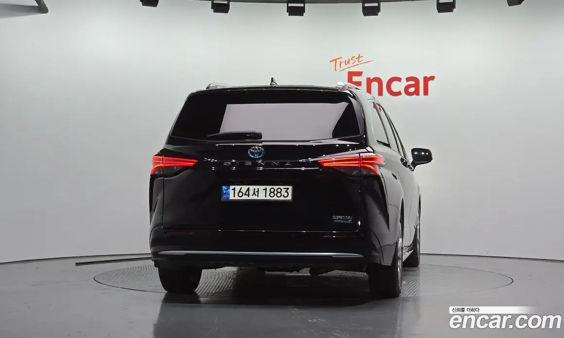 Toyota Sienna 2022 2.5 автомат (гидро), фото 4 Toyota Sienna 2022 2.5 автомат (гидро), фото 4