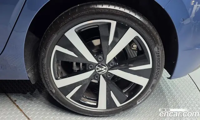 Volkswagen Golf 2026 2.0 автомат (гидро), миниатюра 7 Volkswagen Golf 2026 2.0 автомат (гидро), миниатюра 7
