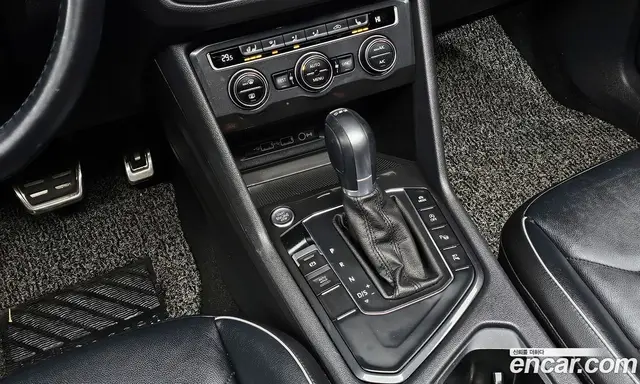 Volkswagen Tiguan 2018 2.0 автомат (гидро), миниатюра 11