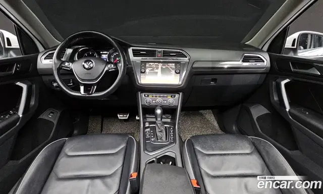 Volkswagen Tiguan 2018 2.0 автомат (гидро), миниатюра 9