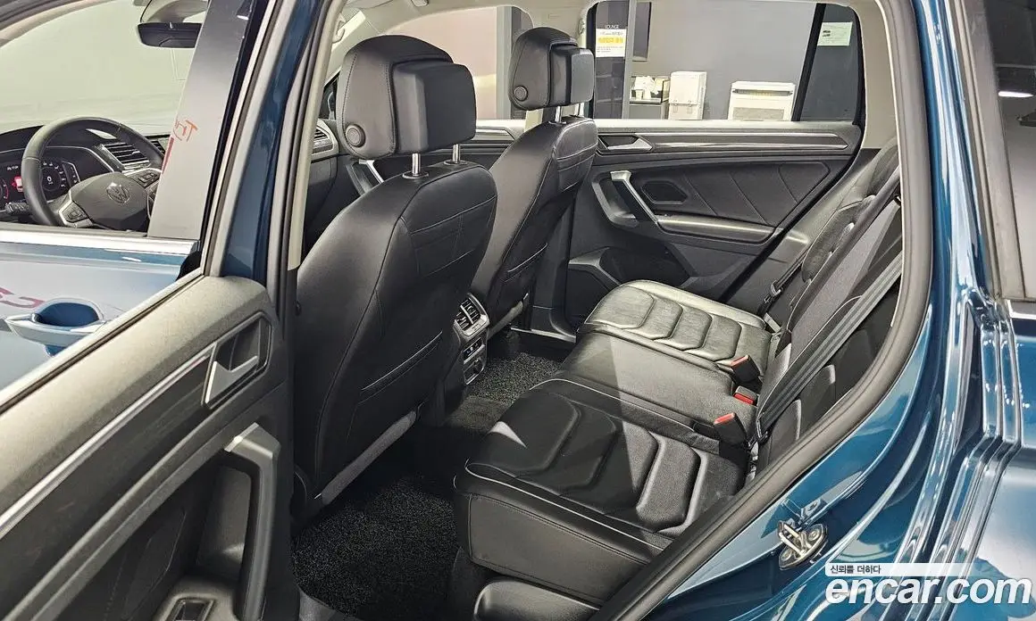 Volkswagen Tiguan 2021 2.0 автомат (гидро), фото 16