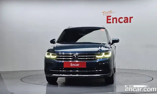 Volkswagen Tiguan 2021 2.0 автомат (гидро), миниатюра 3